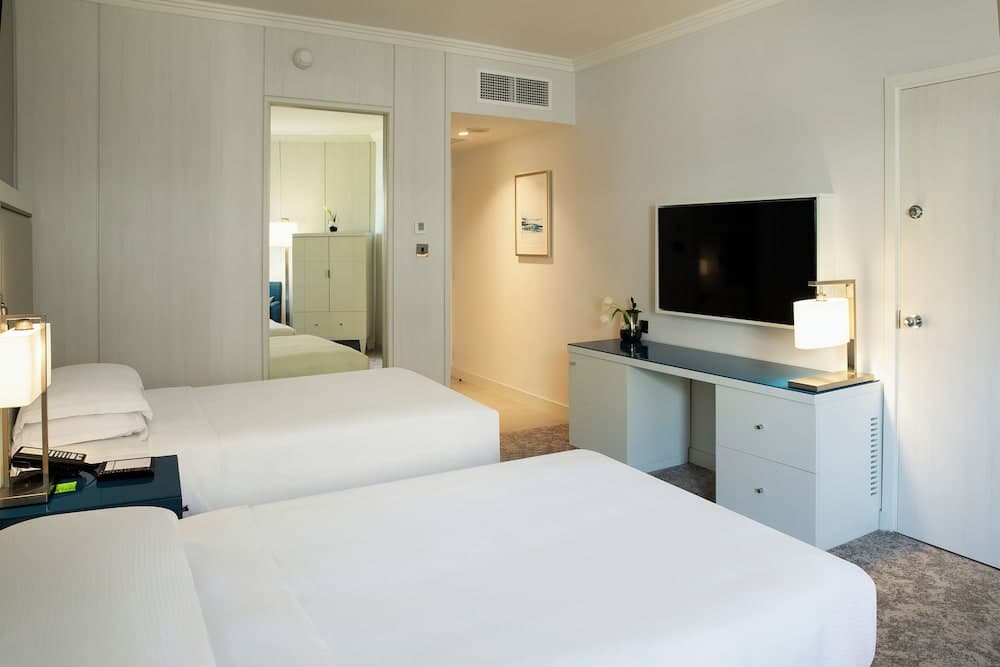 Beach Rotana — պատկեր 13